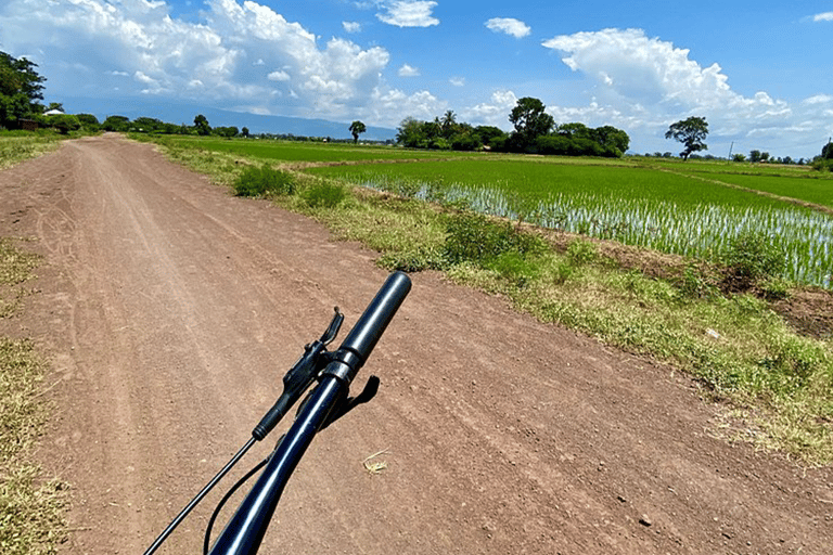 Passeio de bicicleta pelas vilas de Moshi