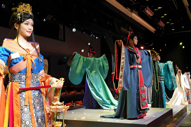 Shanghai: Royal Cultural Dinner Show – SHUYANFU VIP Seat – Rows 2