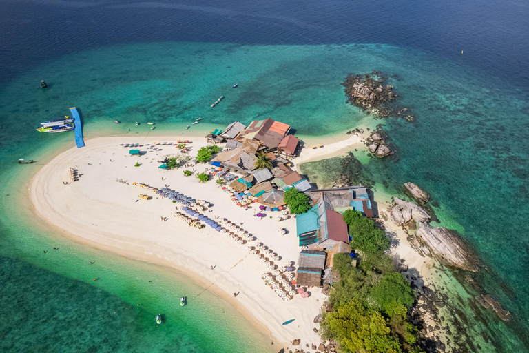 Phuket: Isla James Bond y tour en canoa por la bahía de Phang NgaPhuket: Isla James Bond Koh Yao en catamarán rápido premium