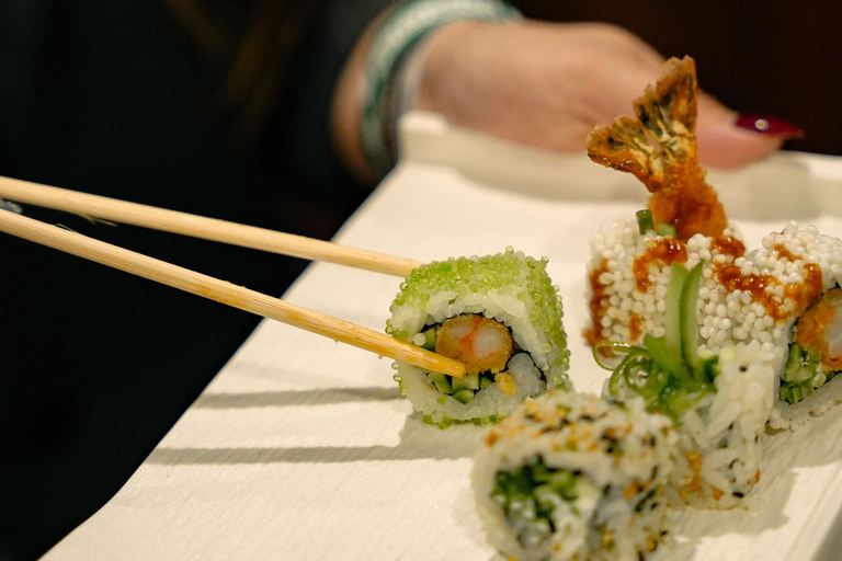 Dubai: Sunseeker Superyacht VIP Dinner, Drinks & Live DJ Soiree- Zen Med Gastronomy