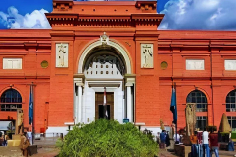 Il Cairo: Museo Egizio Tour privato di mezza giornata guidatoTour privato comprensivo di trasferimenti, guida e ingressi