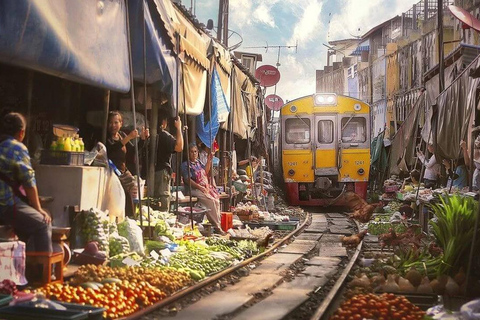 Bangkok: Hua Hin Private Day Tour with Top Floating Markets