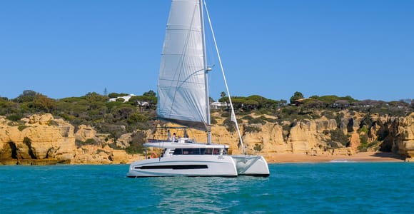 Albufeira: Algarve Half-Day Private Catamaran Charter