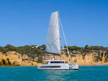 Albufeira: Algarve Half-Day Private Catamaran Charter
