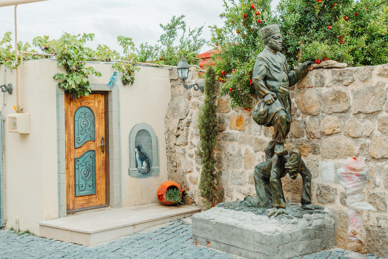 Baku: Balakhani Old Town Tour