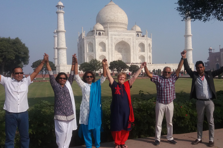 Desde Agra: Tour de un día por la ciudad de Agra con todo incluidoVisita de un día con guía turístico