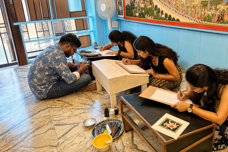 Udaipur: Paint Your First Pichwai with Local Guidance