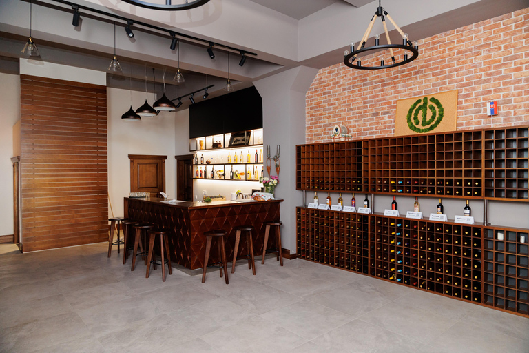 Mołdawia: zwiedzanie winnicy Doina i degustacja