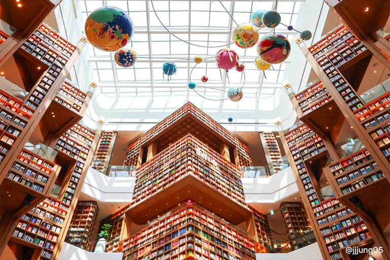 Suwon: Hwaseong, Starfield Library, and Hangnidan-gil Tour