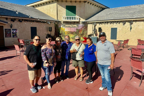 Visite panoramique de Las Vegas/Pahrump avec dégustation de vin et nourritureLas Vegas / Pahrump Dégustation de vins et collations