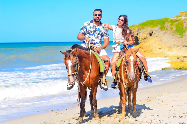 Aventure équestre sur la plage et dans la forêt de Macao