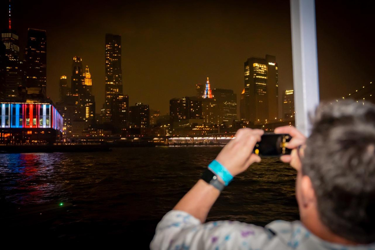 NYC: New Year's Eve Fireworks Cruise w/ Open Bar, Dinner, DJ