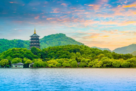 Shanghai & Hangzhou: 2-Day Private Tour with Bullet Train