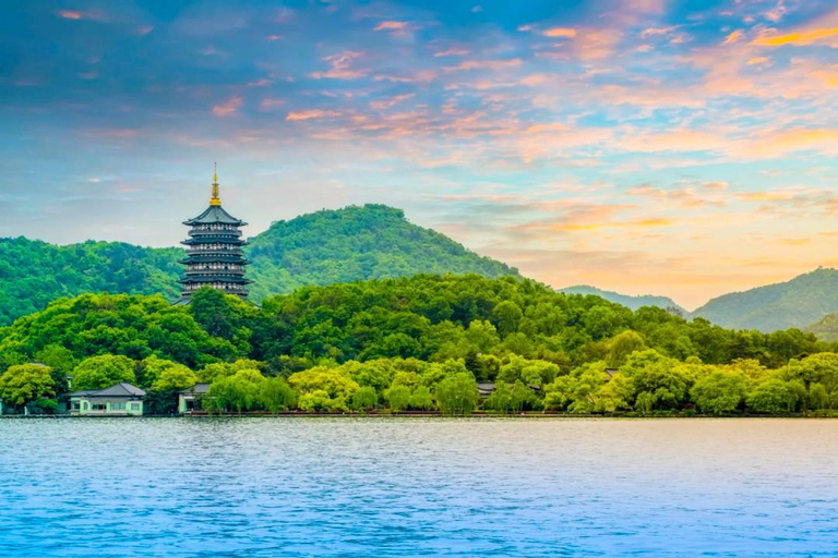 Shanghai & Hangzhou: 2-Day Private Tour with Bullet Train