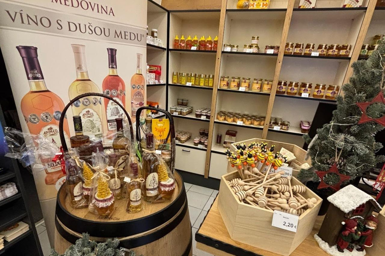 Bratislava: 30 Minute Mead and Honey Tasting Experience