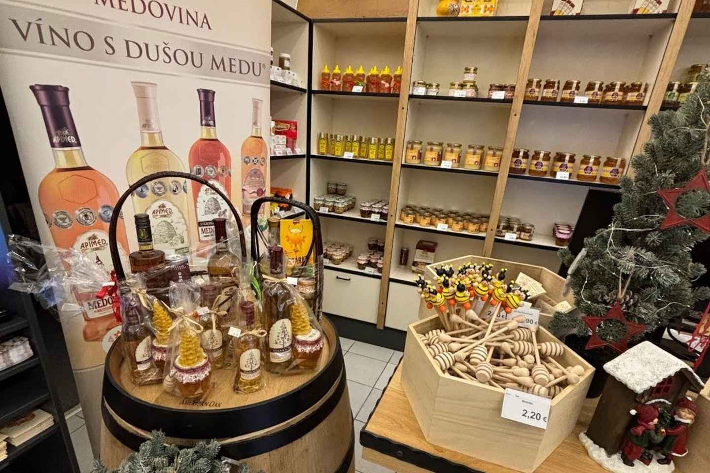 Bratislava: 30 Minute Mead and Honey Tasting Experience