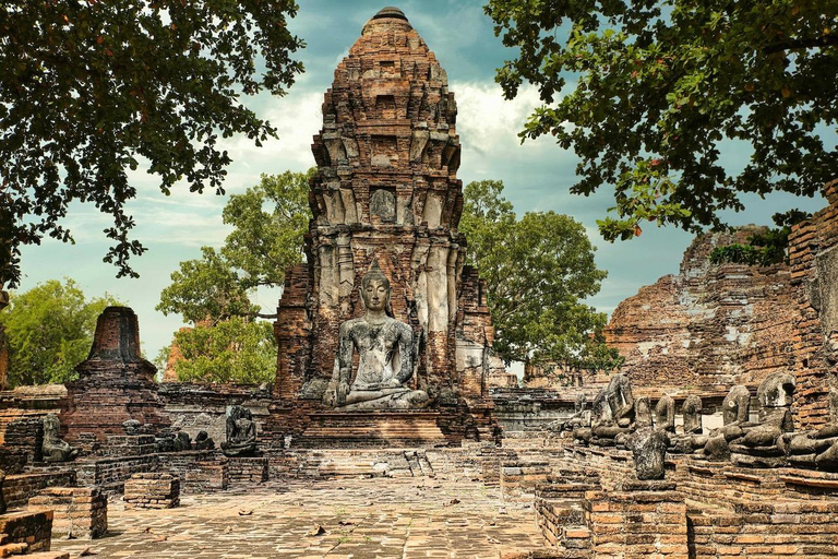From Bangkok: Ayutthaya UNESCO Aerial Sightseeing Flight Shared Charter