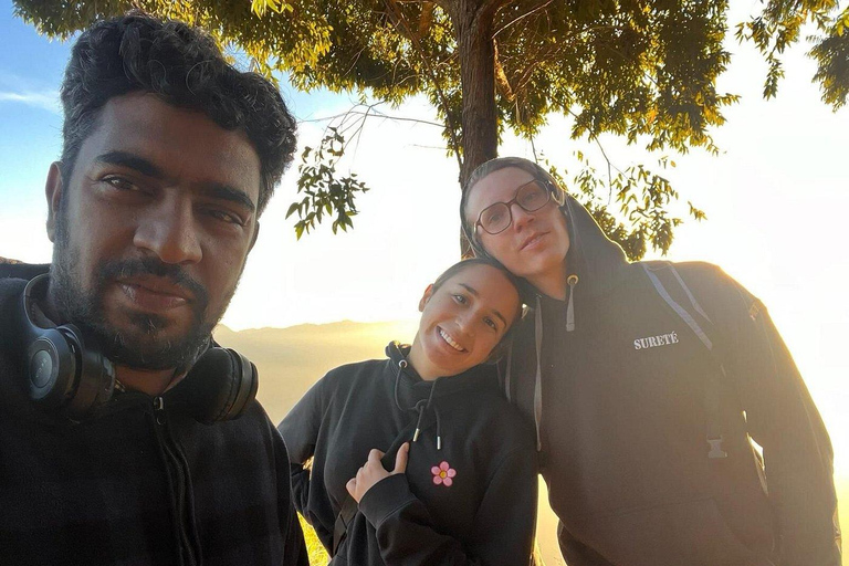 Ella: Full Day 6Highlights Tour by Tuk-Tuk