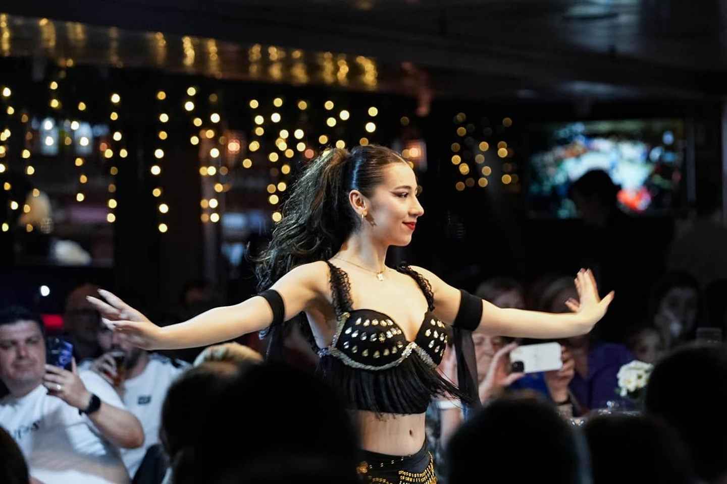 Istanbul: Bosphorus Dinner Cruise with Turkish Night Show - Bosphorus Dinner Cruise Silver Package Soft Drinks