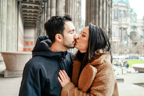 Berlin: Private Photoshoot with Professional Photographer