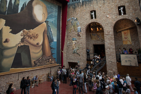 Barcelona: Girona &amp; Figueres Day Trip with Dali Museum