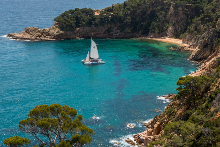 Lloret de Mar: Catamaran Sailing Cruise with BBQ and Drinks Afternoon Catamaran Sailing Cruise with Barbeque & Drinks
