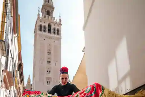 Sevilla: Flamenco 2 x 1: Flamenco-tur + danseundervisning