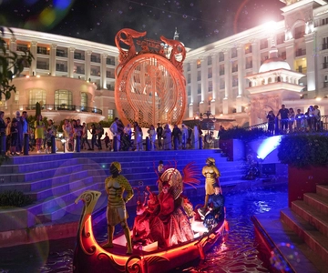 Antalya/Alanya/Side: Land of Legends Show Transfer