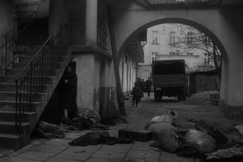 Kraków: Schindler Tour – Ghetto & Kazimierz Private Tour