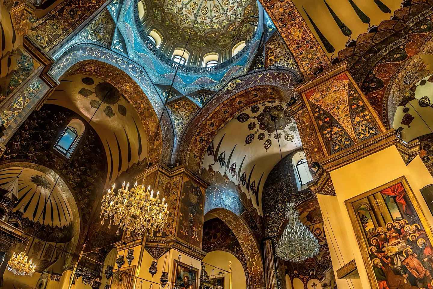 プライベート日帰りツアー ユネスコ世界遺産 エチミアジン大聖堂 ズヴァルトノッツ