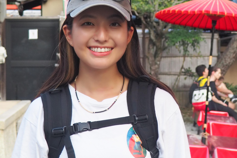 E-Bike Tour in Kyoto with Asuka, Japanese graduate student