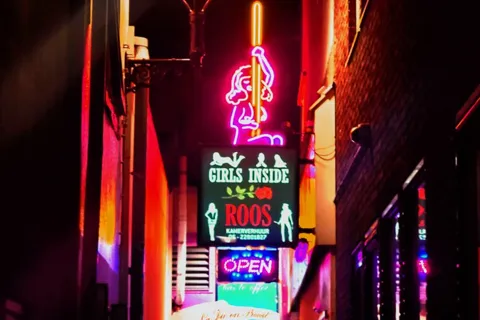 Amsterdam : Visite du quartier rouge et des cafés