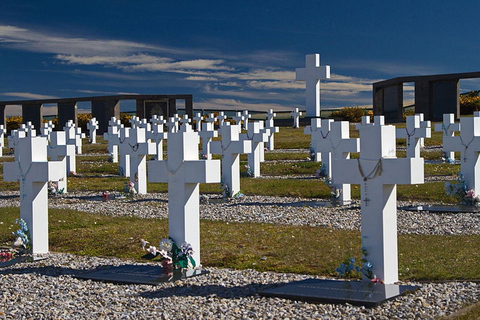 Falkland Islands: Argentine Cemetery & War History Tour