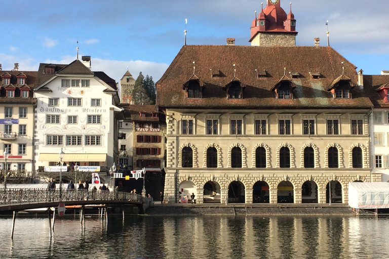 Lucerna: Passeio clássico de uma hora pela cidade com recolha no hotel