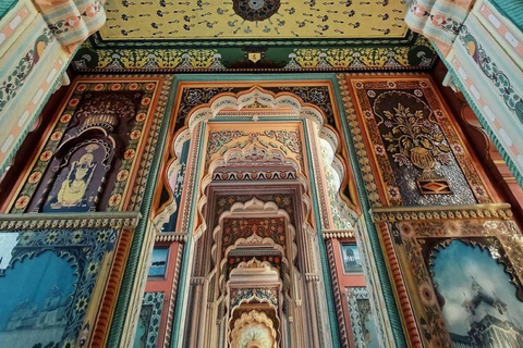 Jaipur: Stadtpass mit privatem Auto und Guide