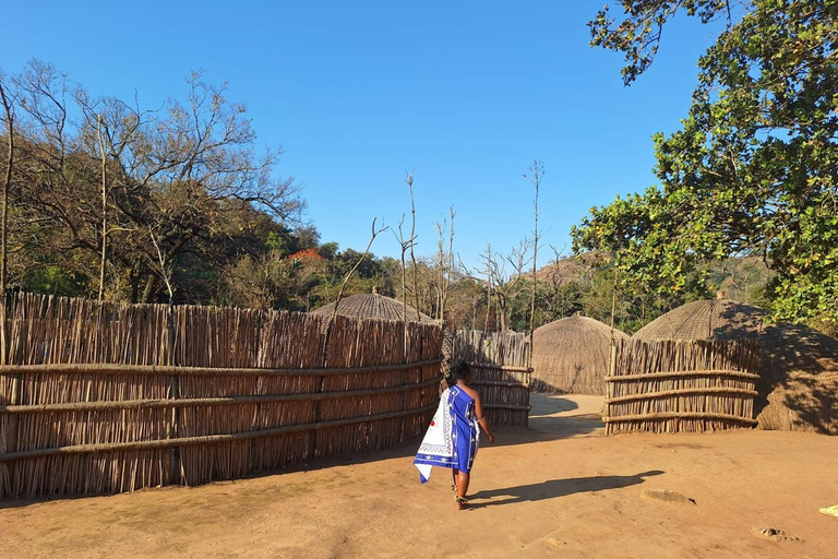 Maputo: Mantega Village Cultural Tour with Guide