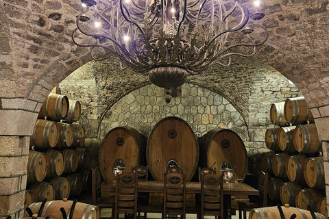 From Bucharest: Boutique Wine Tasting Private Day Trip