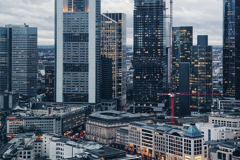 FRANKFURT: STARE I NOWE MIASTO