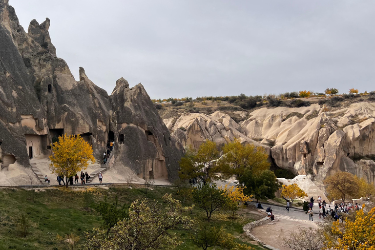 ¡Excursión de 2 días a Capadocia con almuerzo!Excursión de 2 días a Capadocia con almuerzo y entradas