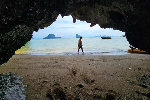Khao Lak: Phangnga Bay & James Bond Trip with Turtle Visit