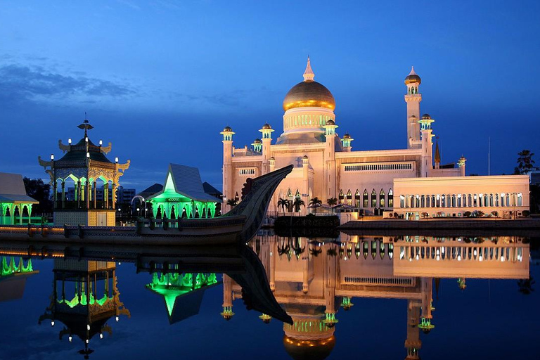 Bandar Seri Begawan: Guided City Tour with Water Village