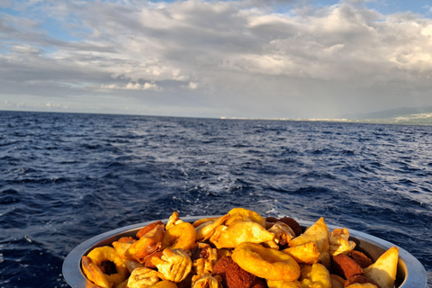 Réunion Island: Safari Cruise with Dolphin and Whale Watching