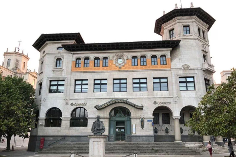 Guided visit to the center of Santander in English