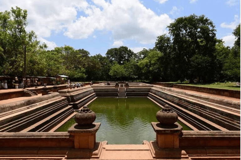 Anuradhapura: Tuk Tuk Tour with Temples & Hidden Stories Standard Package (Budget Option)