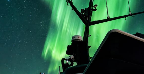 From Reykjavik: Northern Lights Cruise with Hot Chocolate