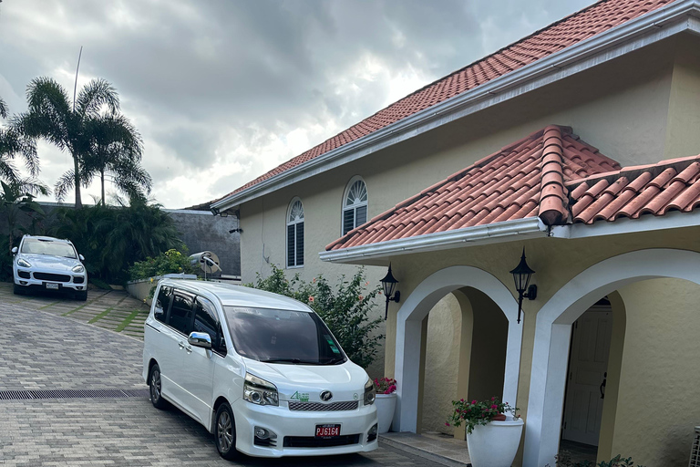 Doctor cave beach one of the best beaches in Montego Bay