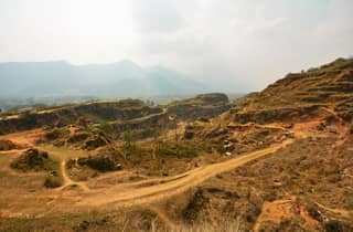 Entdecken Sie das verborgene Erbe von Kathmandu: Kirtipur und Chobar