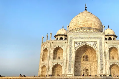 Da Agra: Tour "Salta la fila" del Taj Mahal