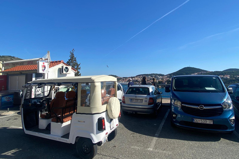 Dubrovnik: Tuk Tuk Photo Tour with Live Guide & Views