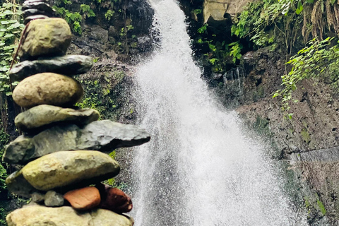 Arusha waterval, dorpswandeling en/of koffietourDorpswandeling &amp;waterval